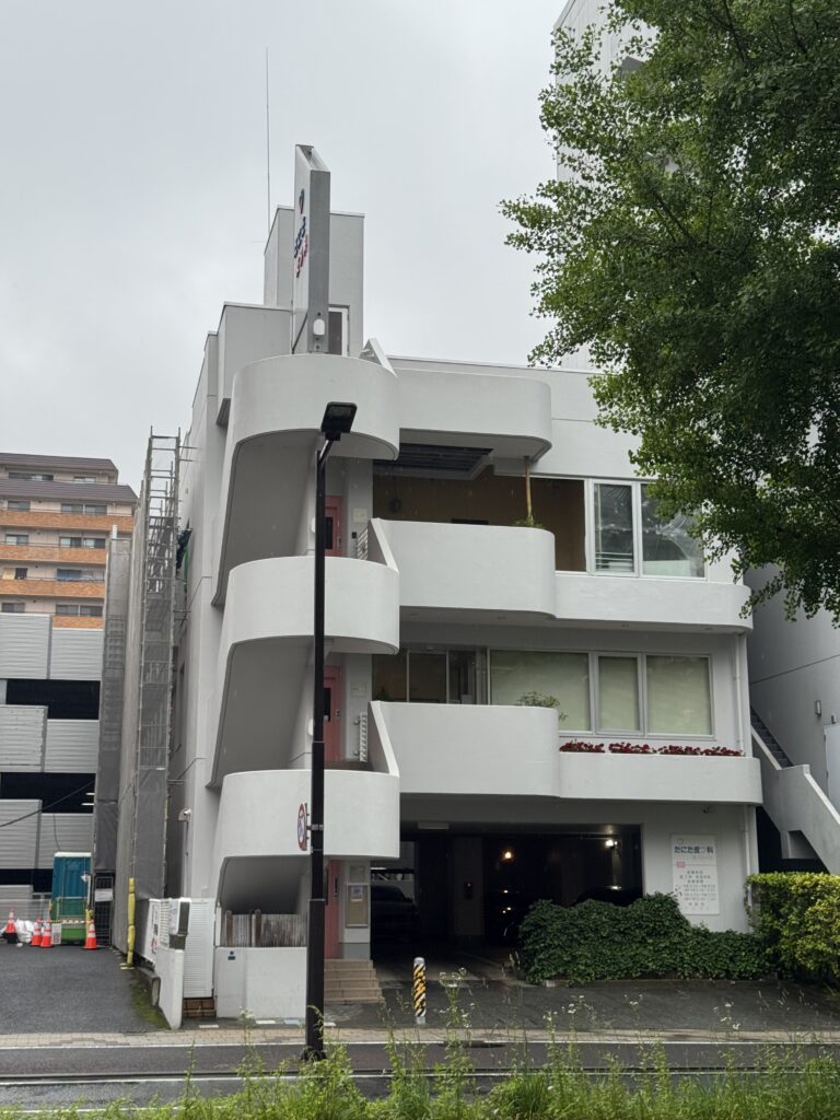 医院外観